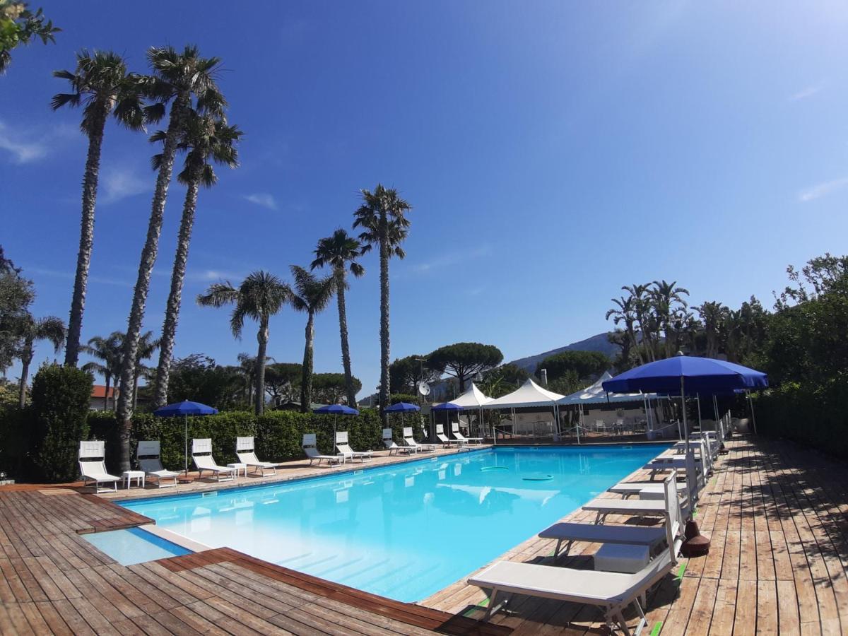 Esperidi Resort Sorrento Exteriör bild