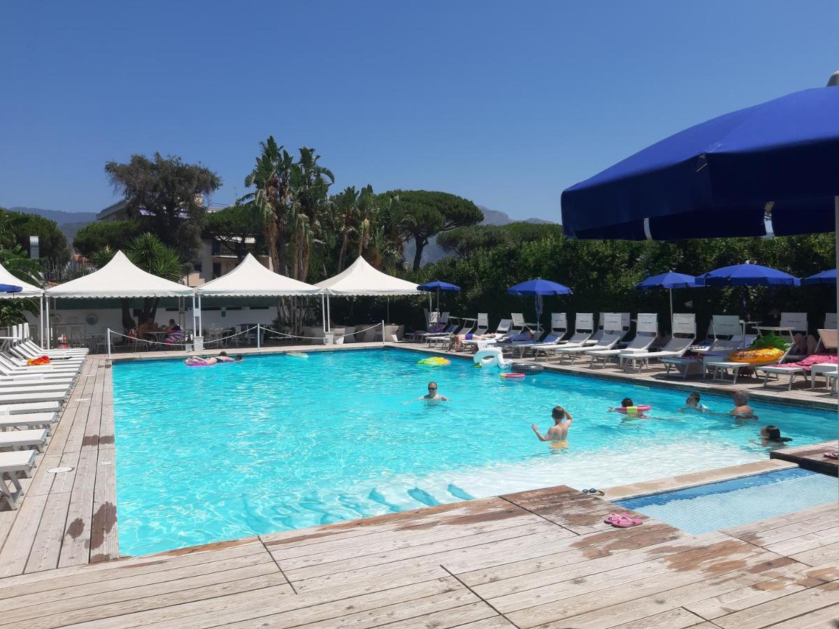 Esperidi Resort Sorrento Exteriör bild