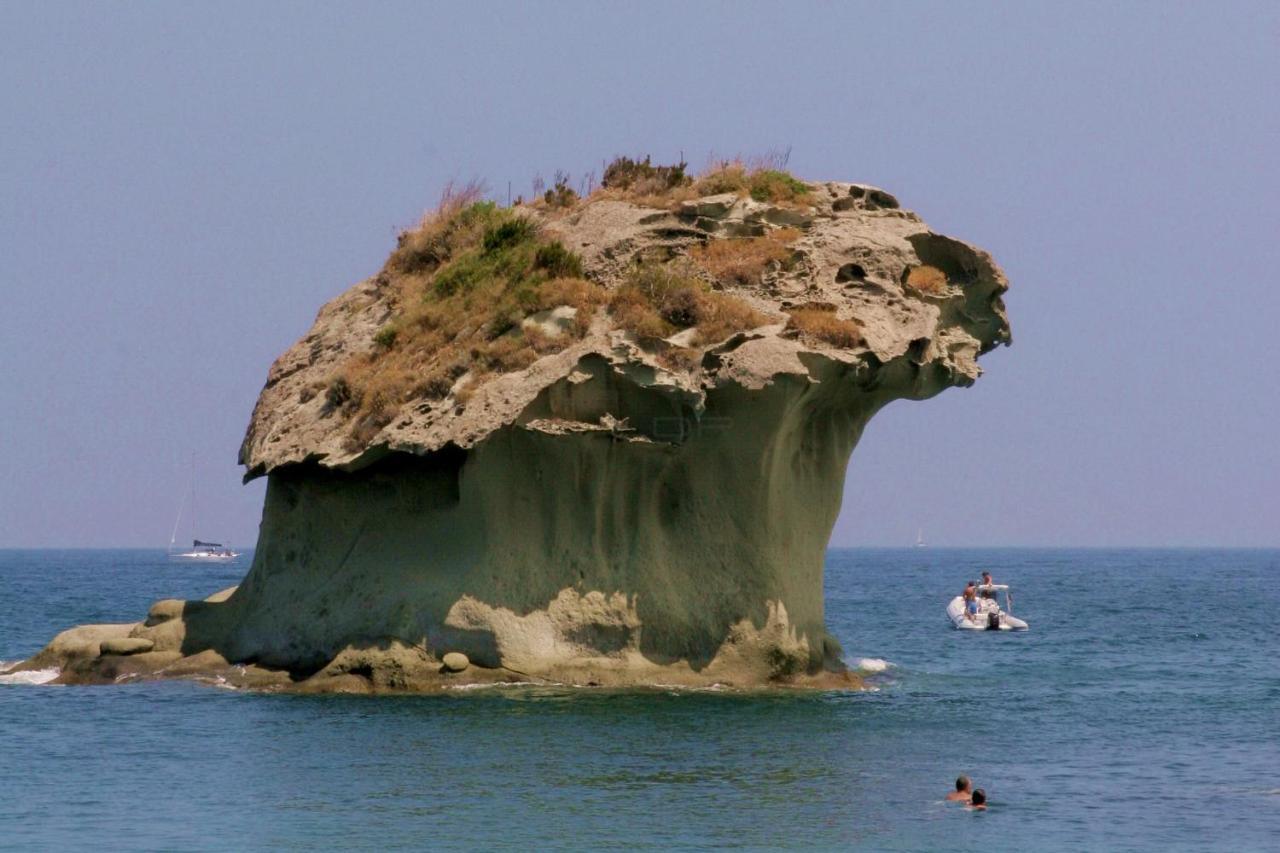 Esperidi Resort Sorrento Exteriör bild